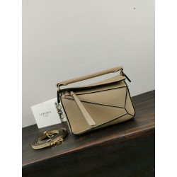 로에베 Loewe 3000 mini puzzle Bag 18cm