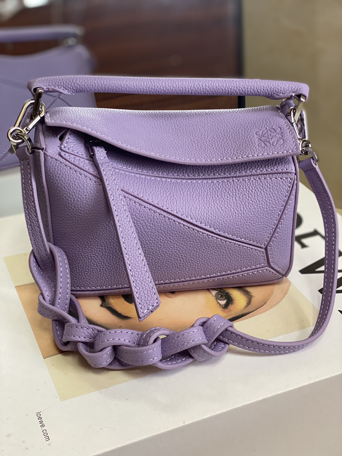 로에베 Loewe 3000 mini puzzle Bag 18cm