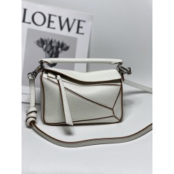 로에베 Loewe 3000 mini puzzle Bag 18cm