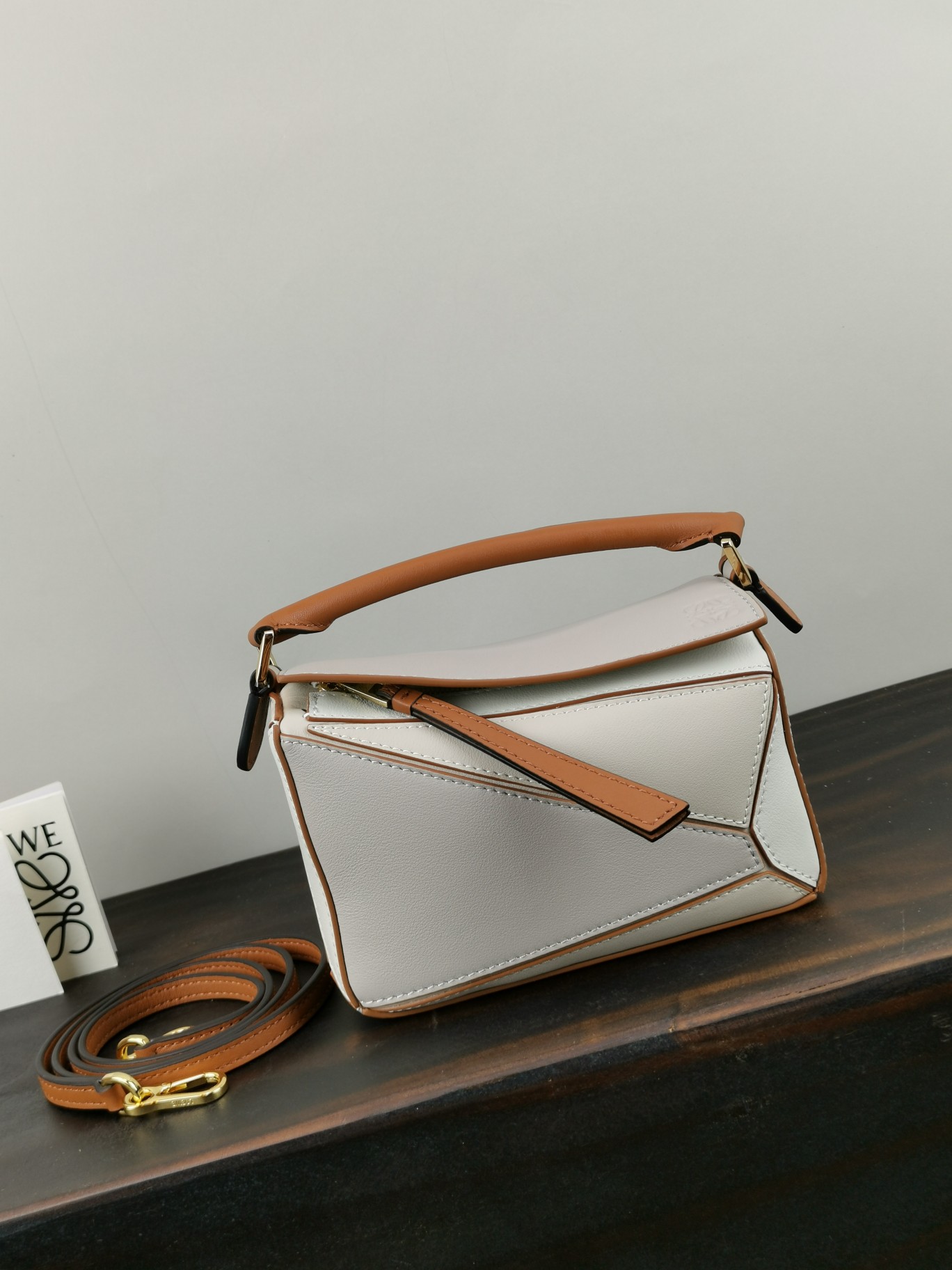 로에베 Loewe 3000 mini puzzle Bag 18cm