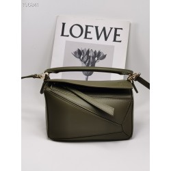 로에베 Loewe 3000 mini puzzle Bag 18cm