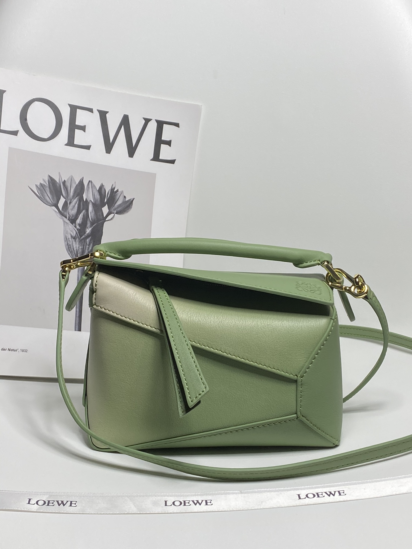 로에베 Loewe 3000A mini puzzle Bag 18cm