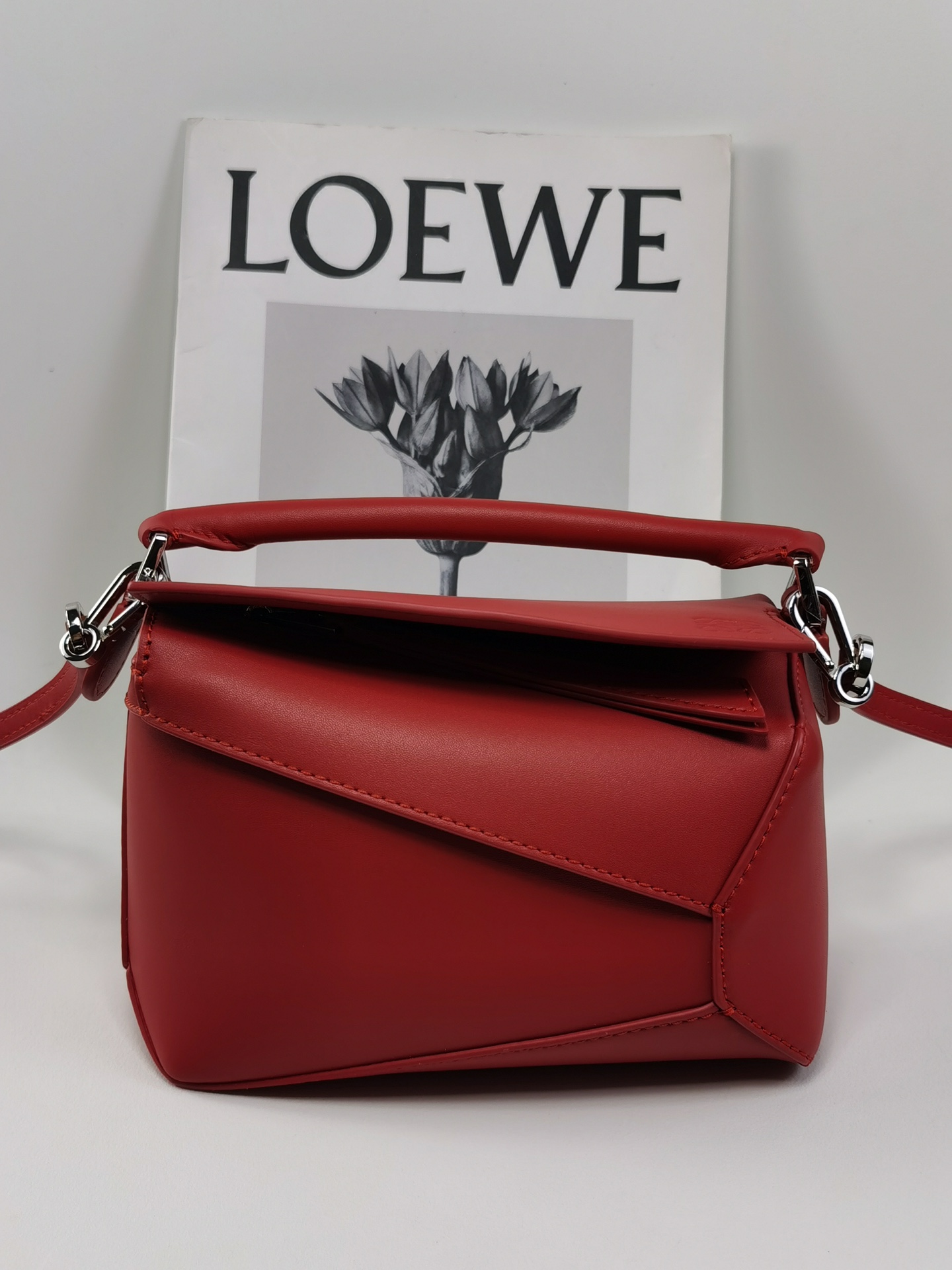 로에베 Loewe 3000A mini puzzle Bag 18cm