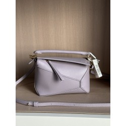 로에베 Loewe 3000B mini puzzle Bag 18cm