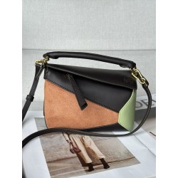 로에베 Loewe 3000B mini puzzle Bag 18cm