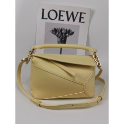 로에베 Loewe 3000B mini puzzle Bag 18cm