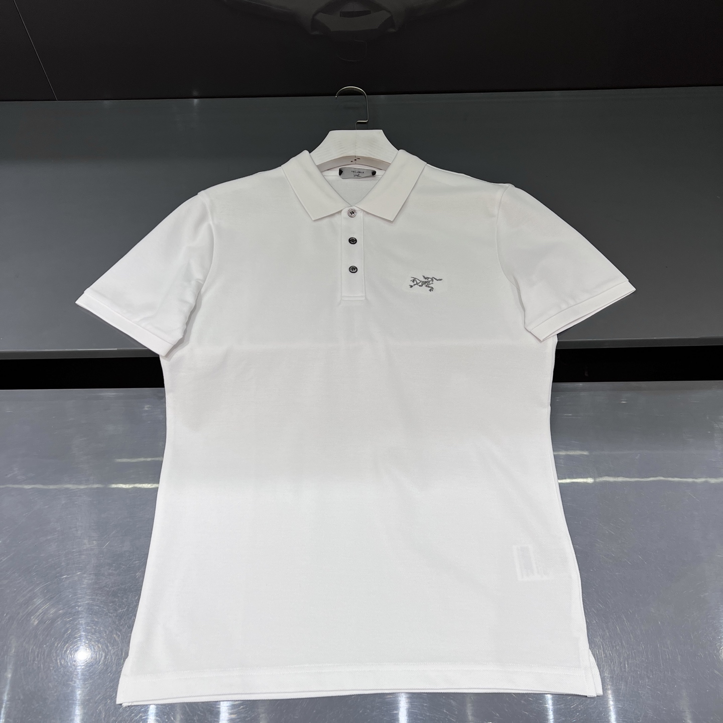 아크테릭스 ARC'TERYX 반팔 티셔츠