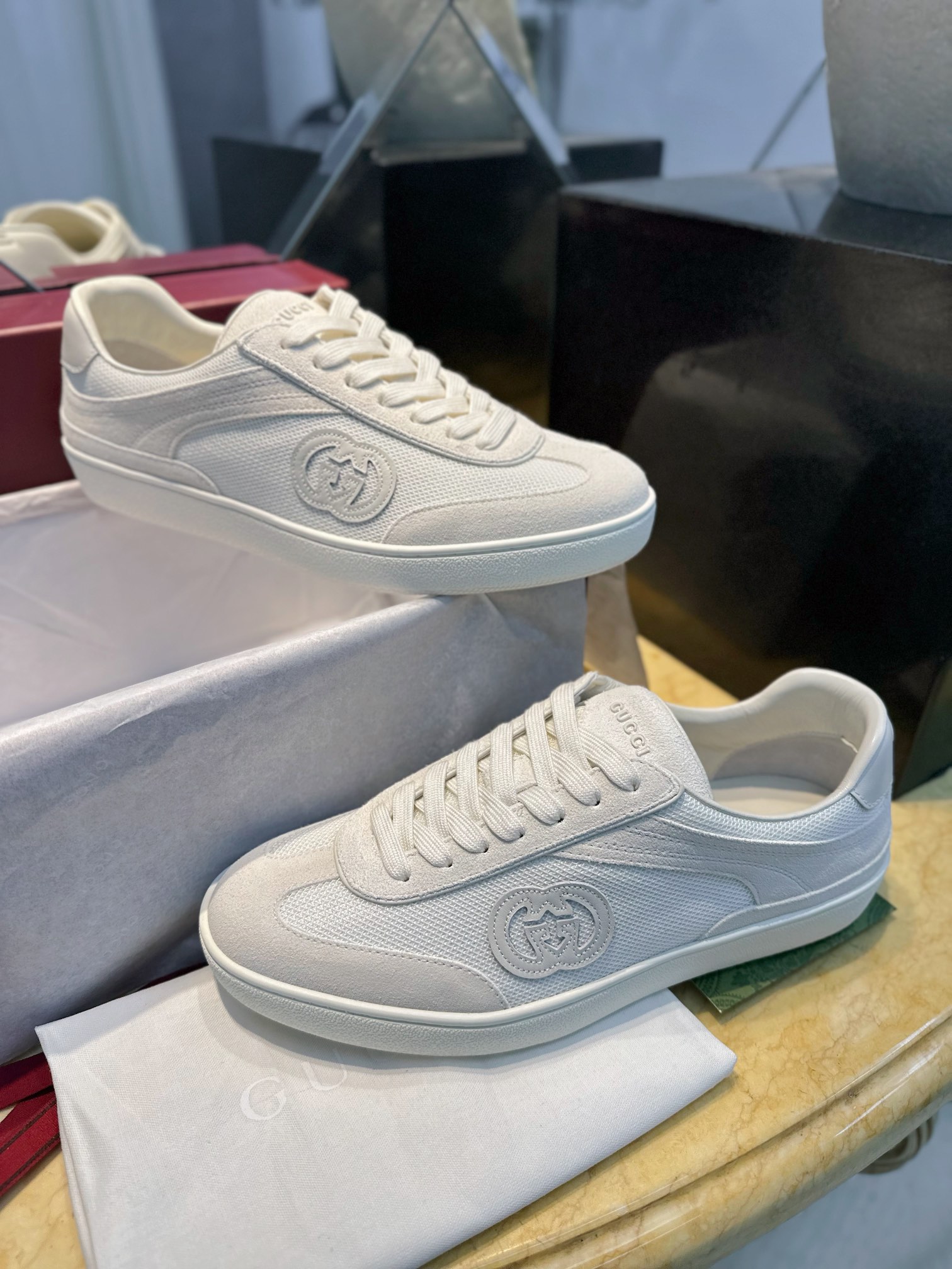 구찌 Gucci 스니커즈