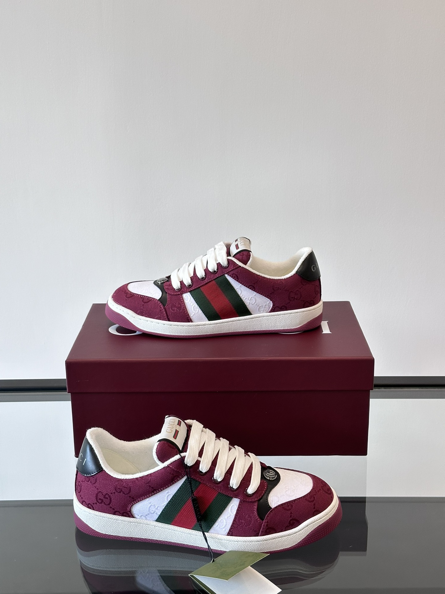 구찌 Gucci 스니커즈