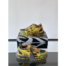 오프화이트 (Off-White) 스니커즈