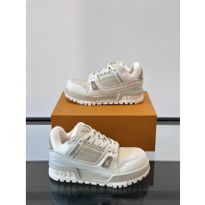 루이비통 LV TRAINER 스니커즈