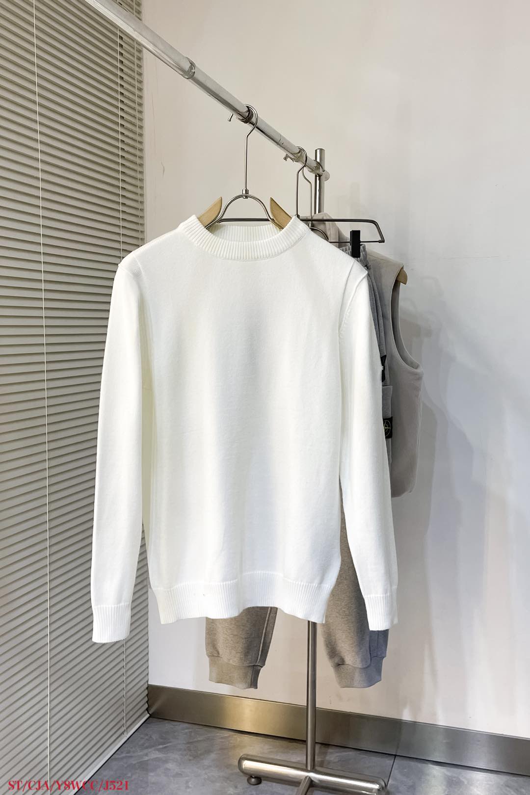 스톤아일랜드 Stone Island 스웨터