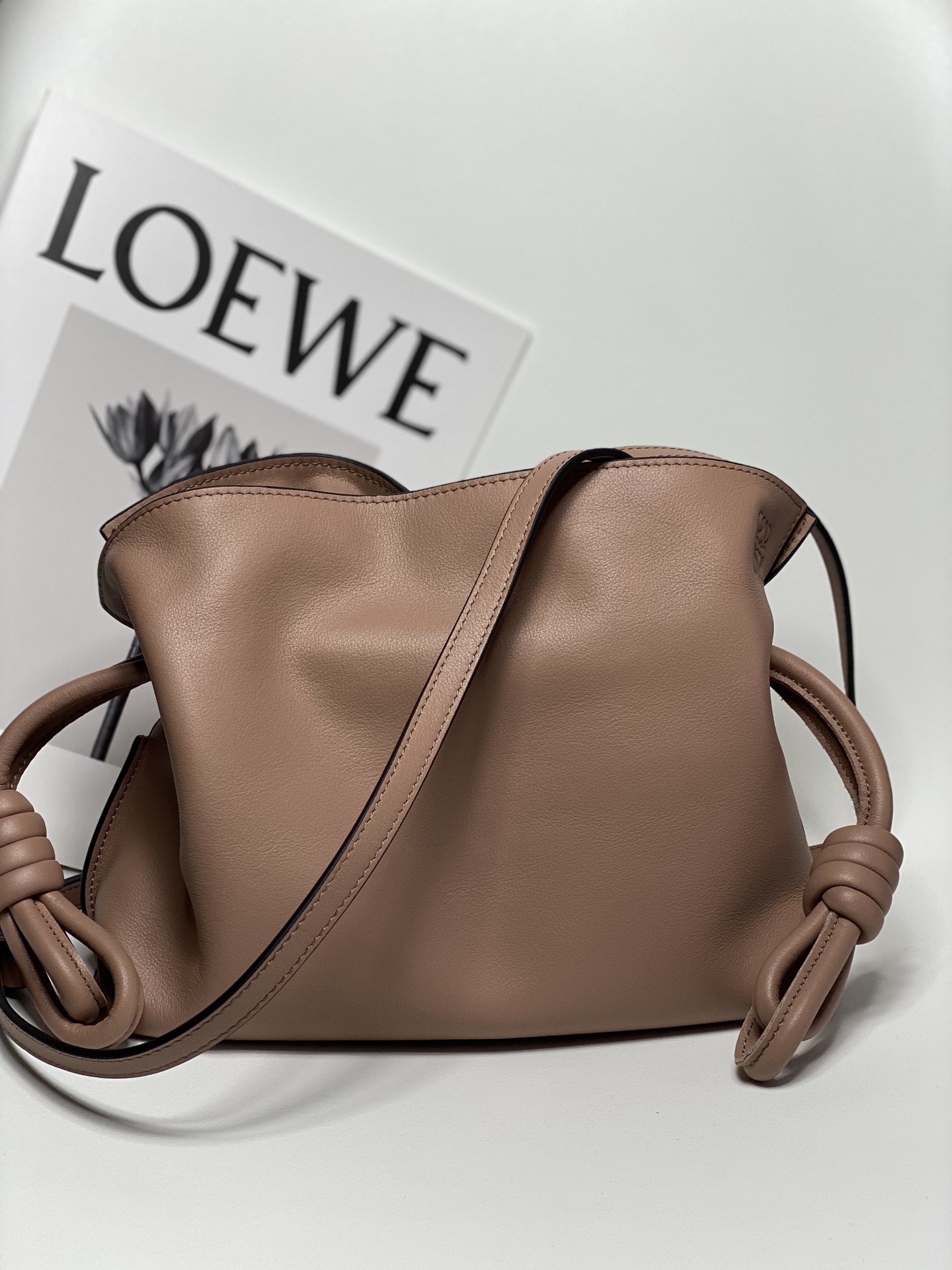 로에베 Loewe Flamenco 11046A 클러치 30cm