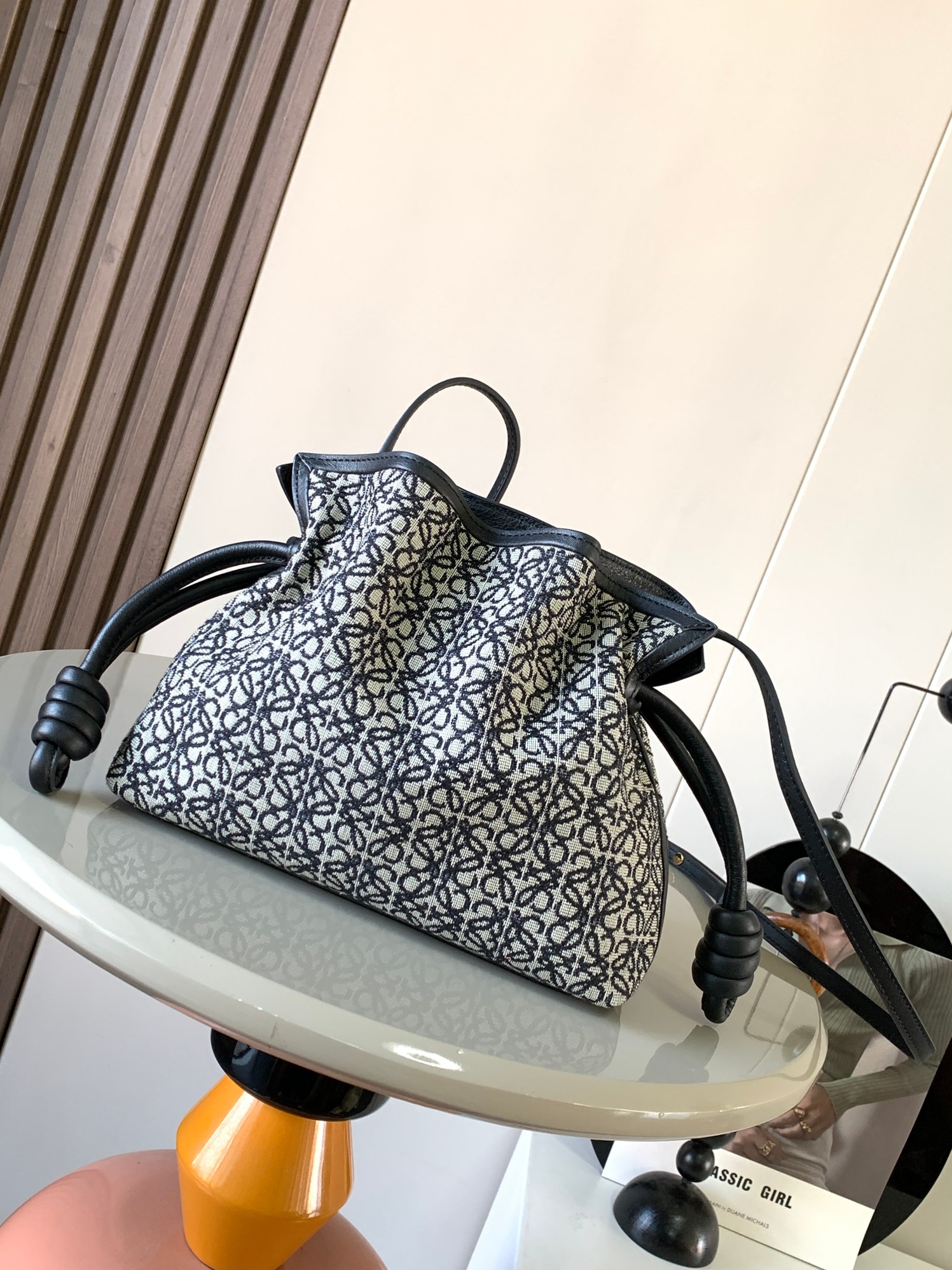 로에베 Loewe Mini Flamenco 11046S 클러치 23cm