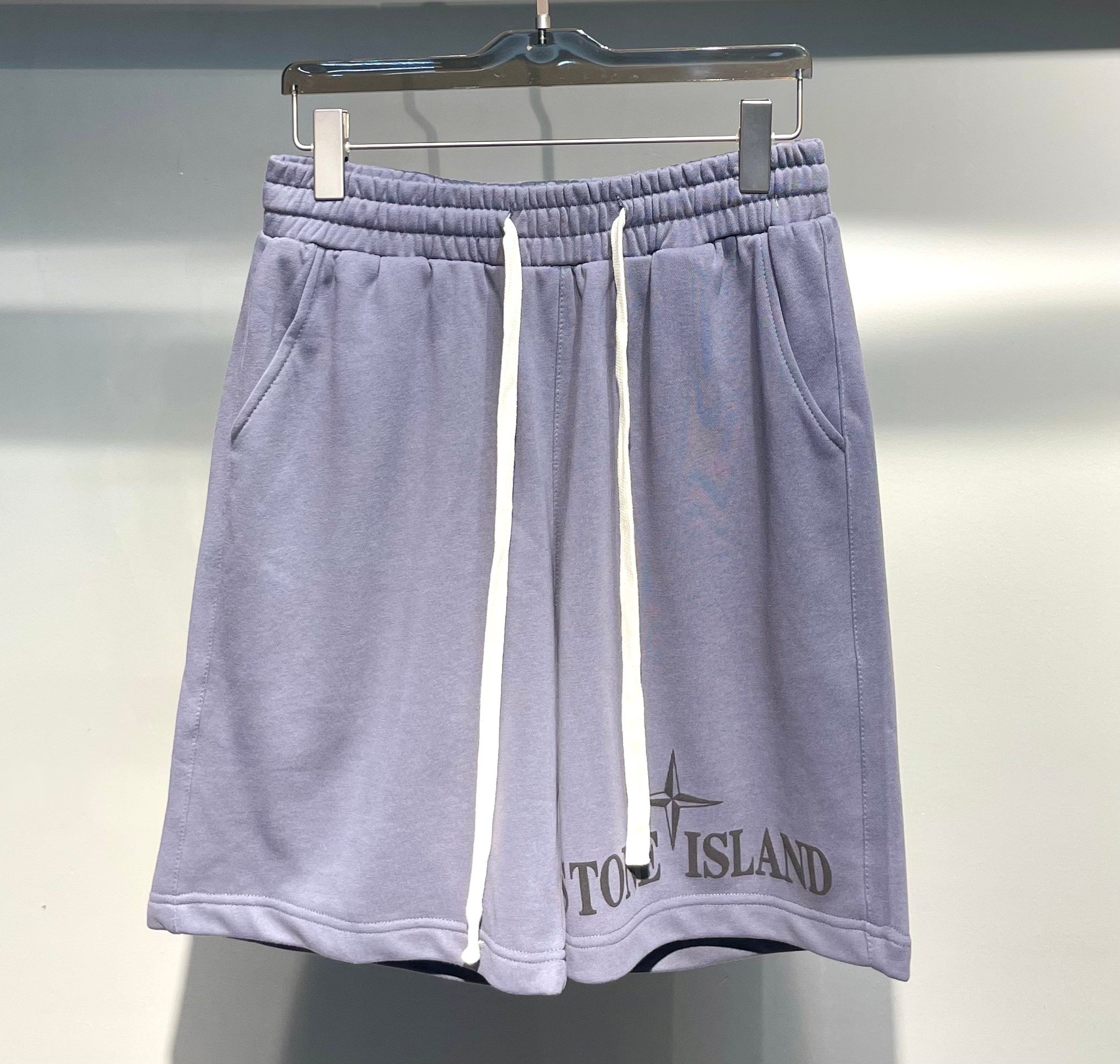 스톤아일랜드 Stone Island 반바지