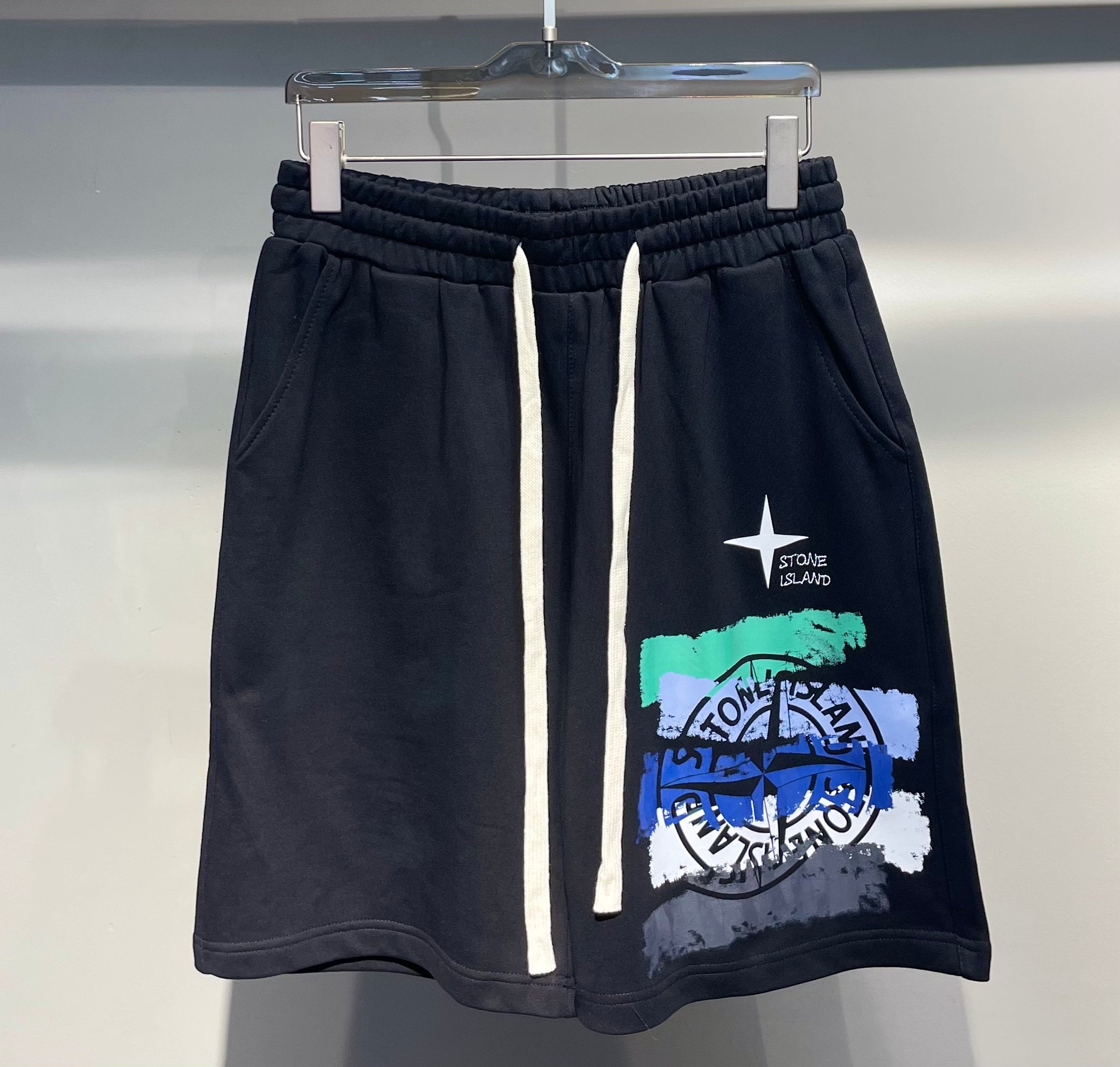 스톤아일랜드 Stone Island 반바지