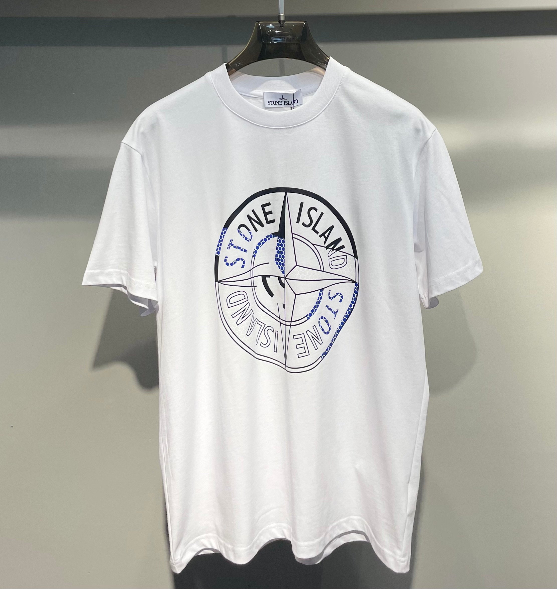 스톤아일랜드 Stone Island 반팔 티셔츠