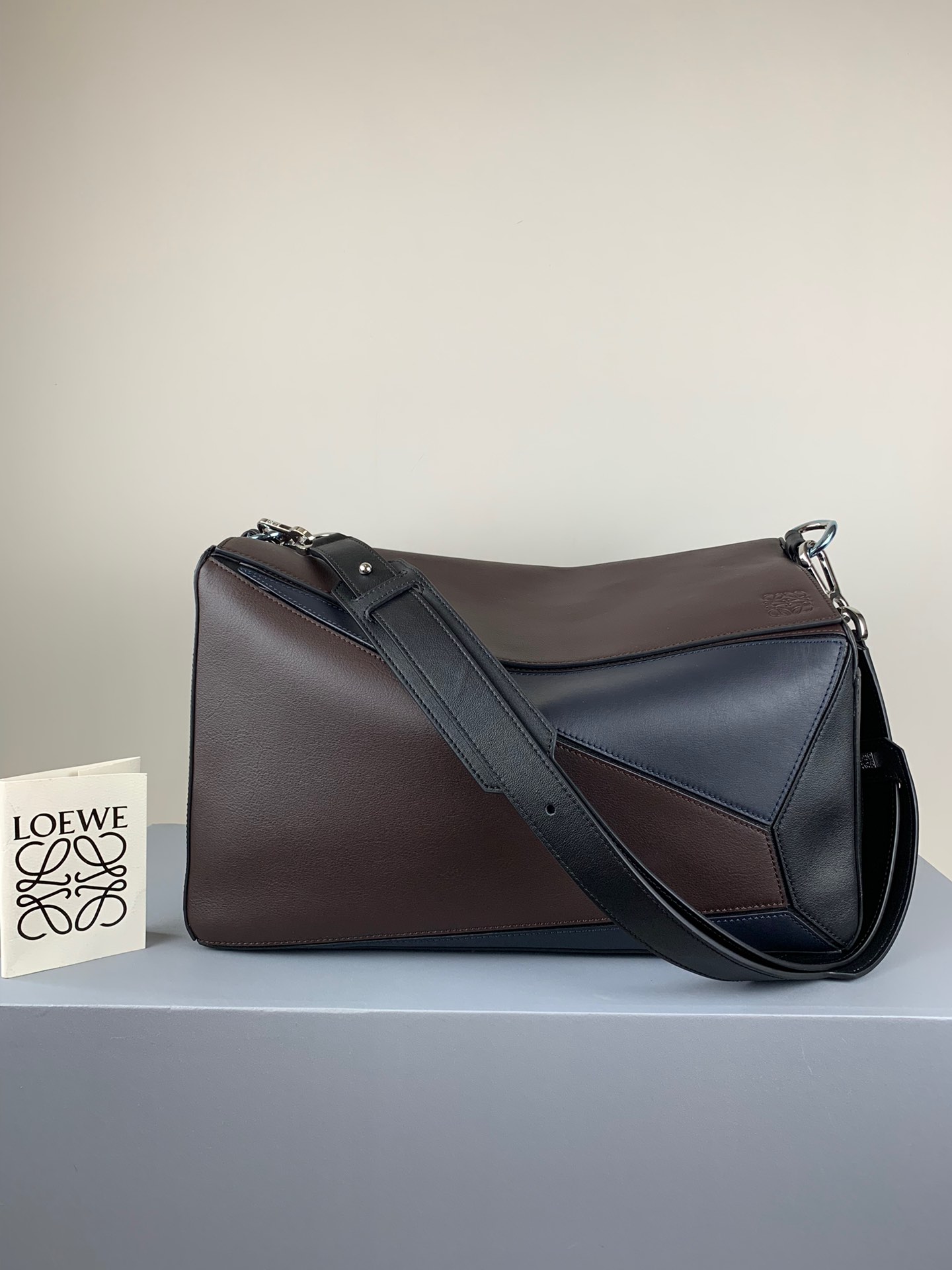 로에베 Loewe 3004 Puzzle Bag 38cm