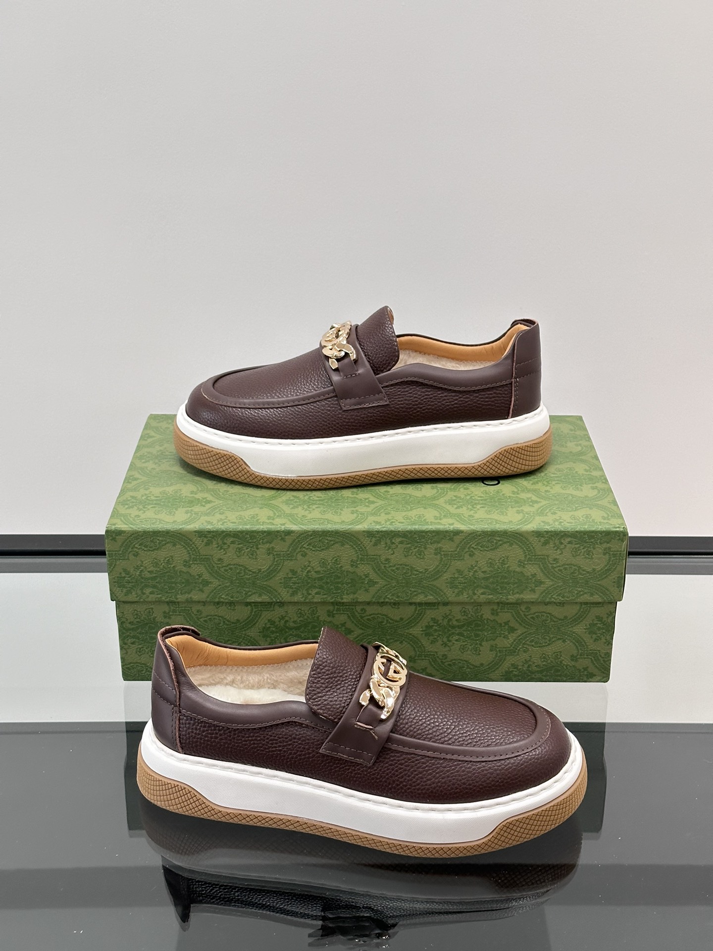 구찌 Gucci 스니커즈