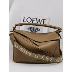 로에베 Loewe 3501 Puzzle Bag 24cm