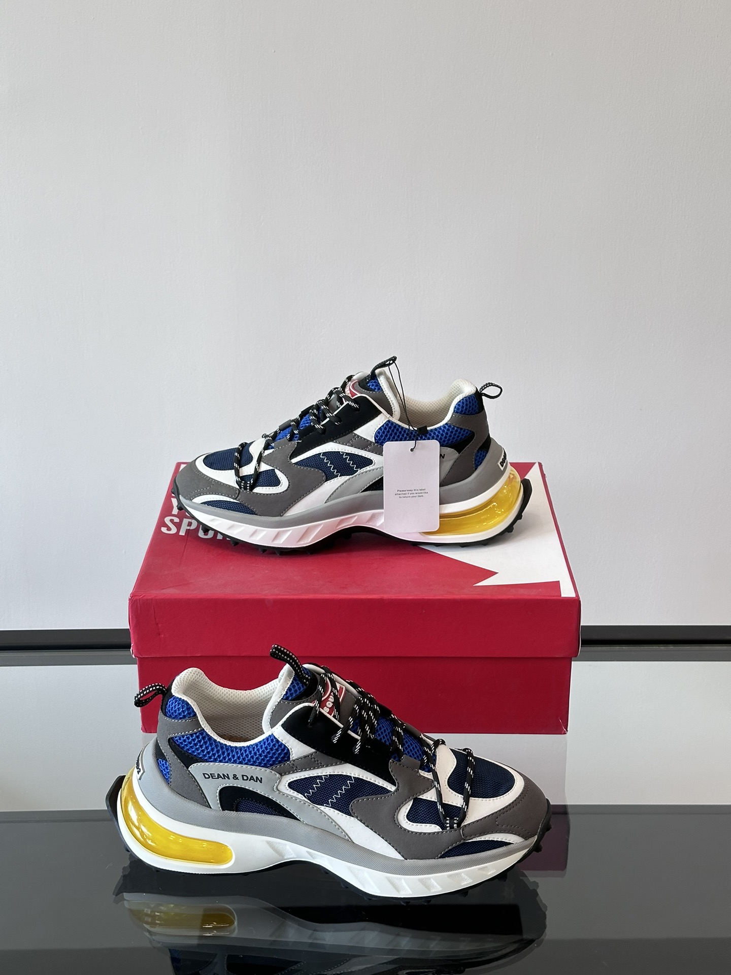 DSQUARED2 스니커즈