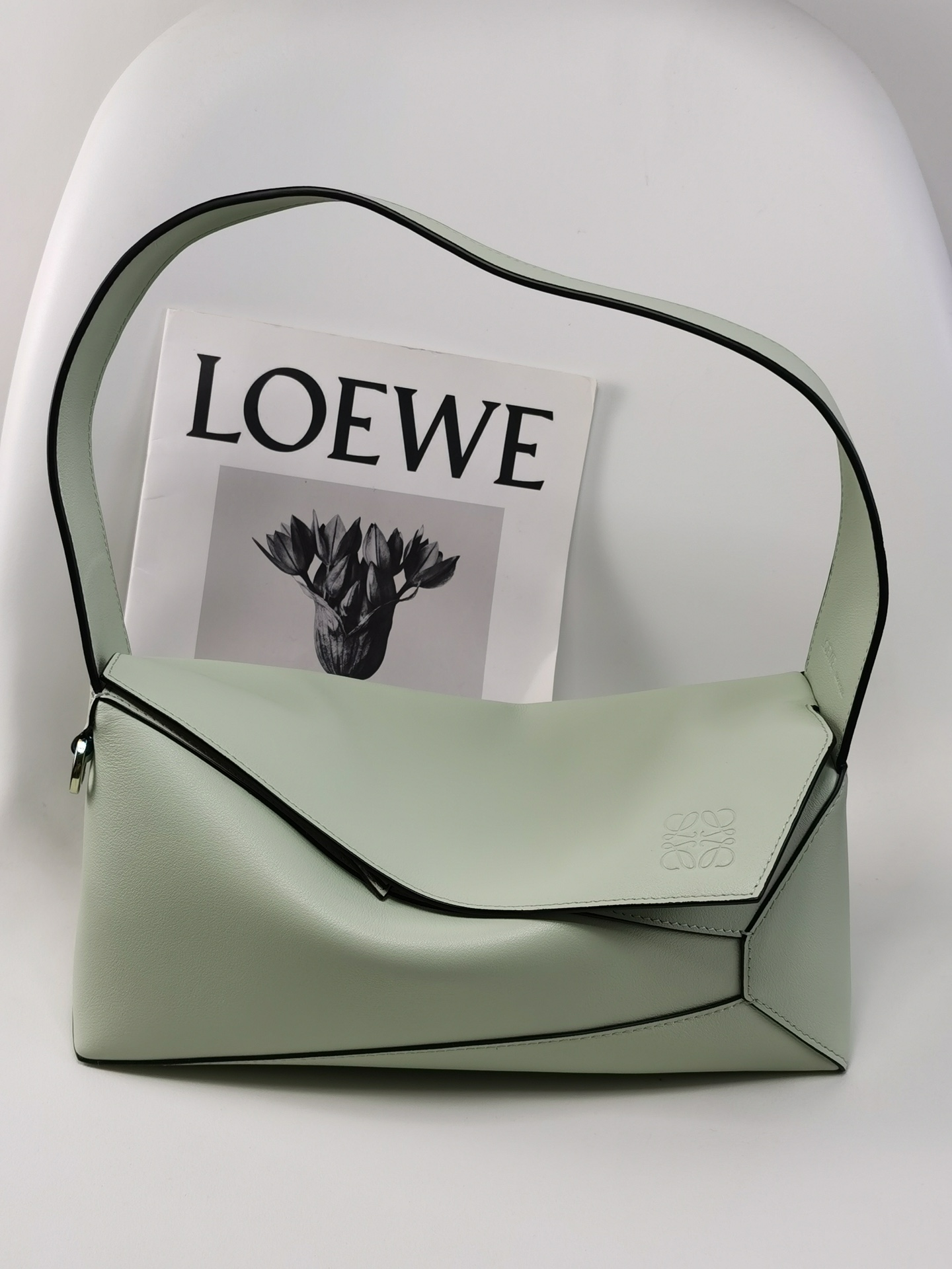 로에베 Loewe 5501 Puzzle Hobo Bag 28.7cm