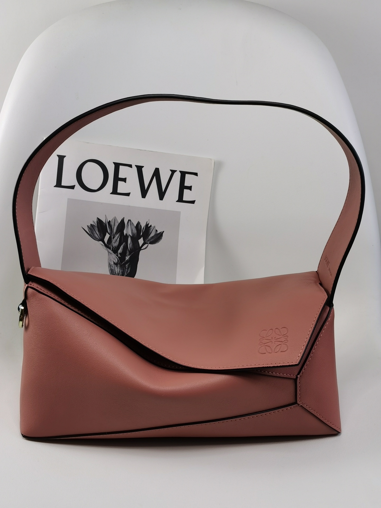 로에베 Loewe 5501 Puzzle Hobo Bag 28.7cm