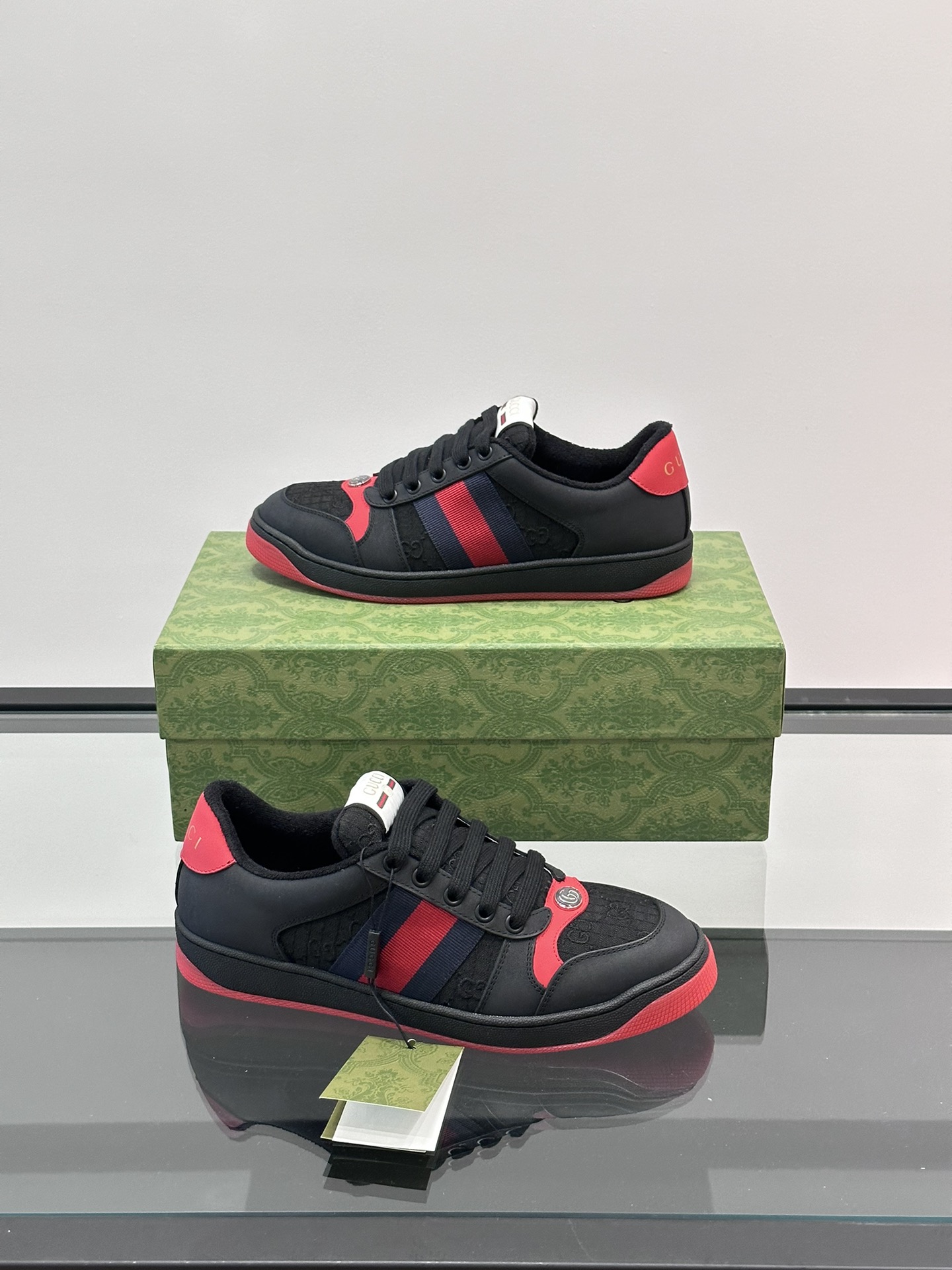 구찌 Gucci 스니커즈