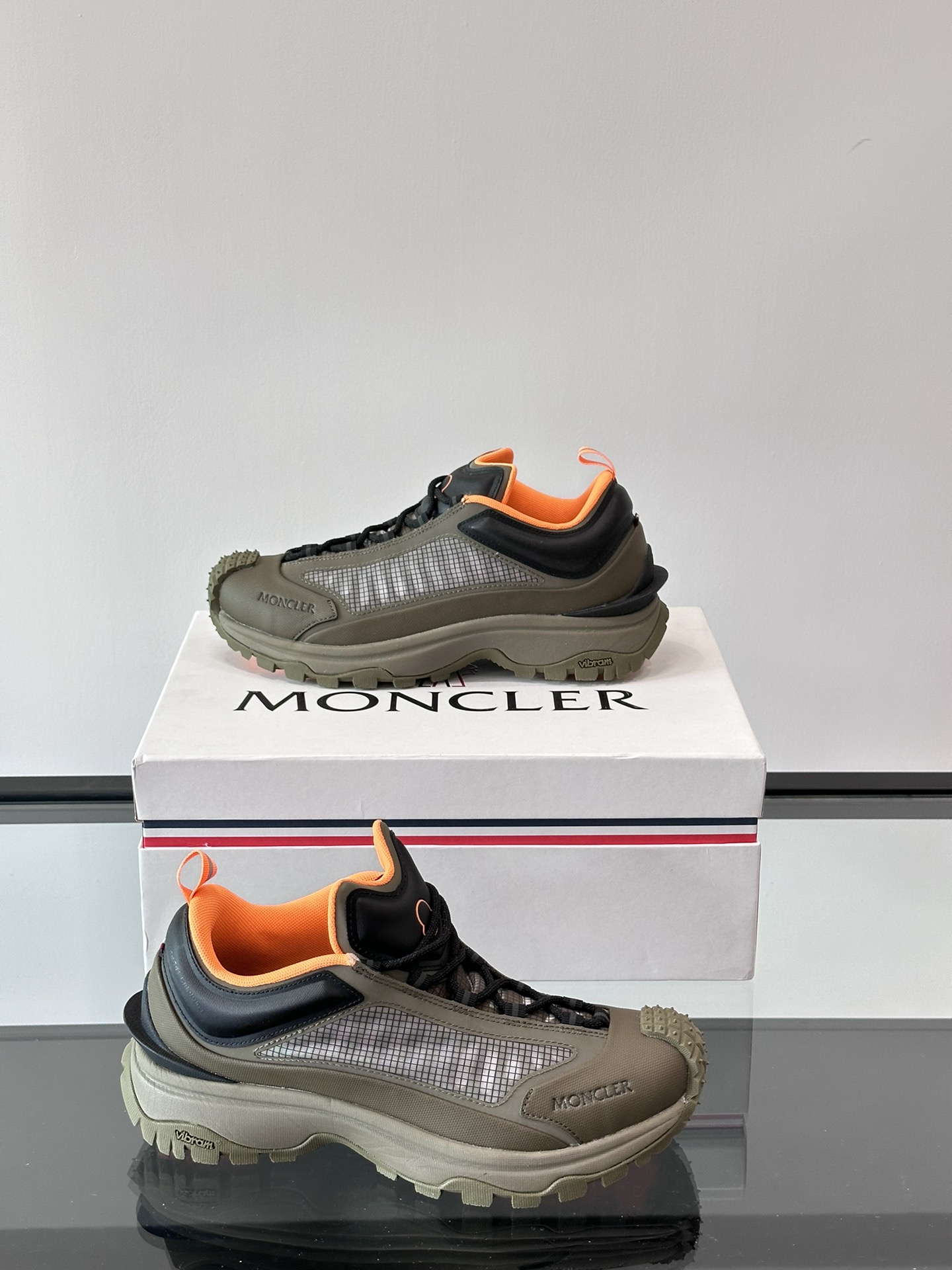 몽클레어 Moncler 스니커즈