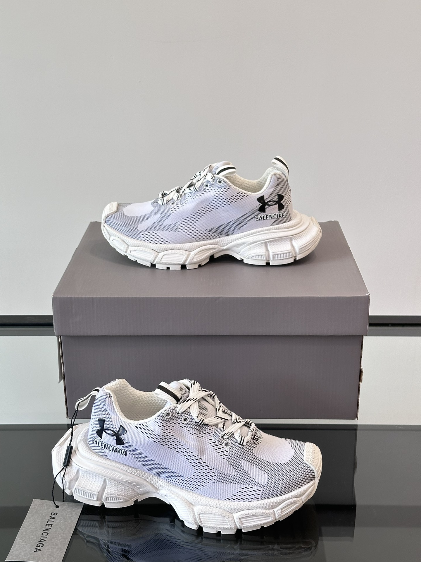 발렌시아가 Balenciaga 스니커즈