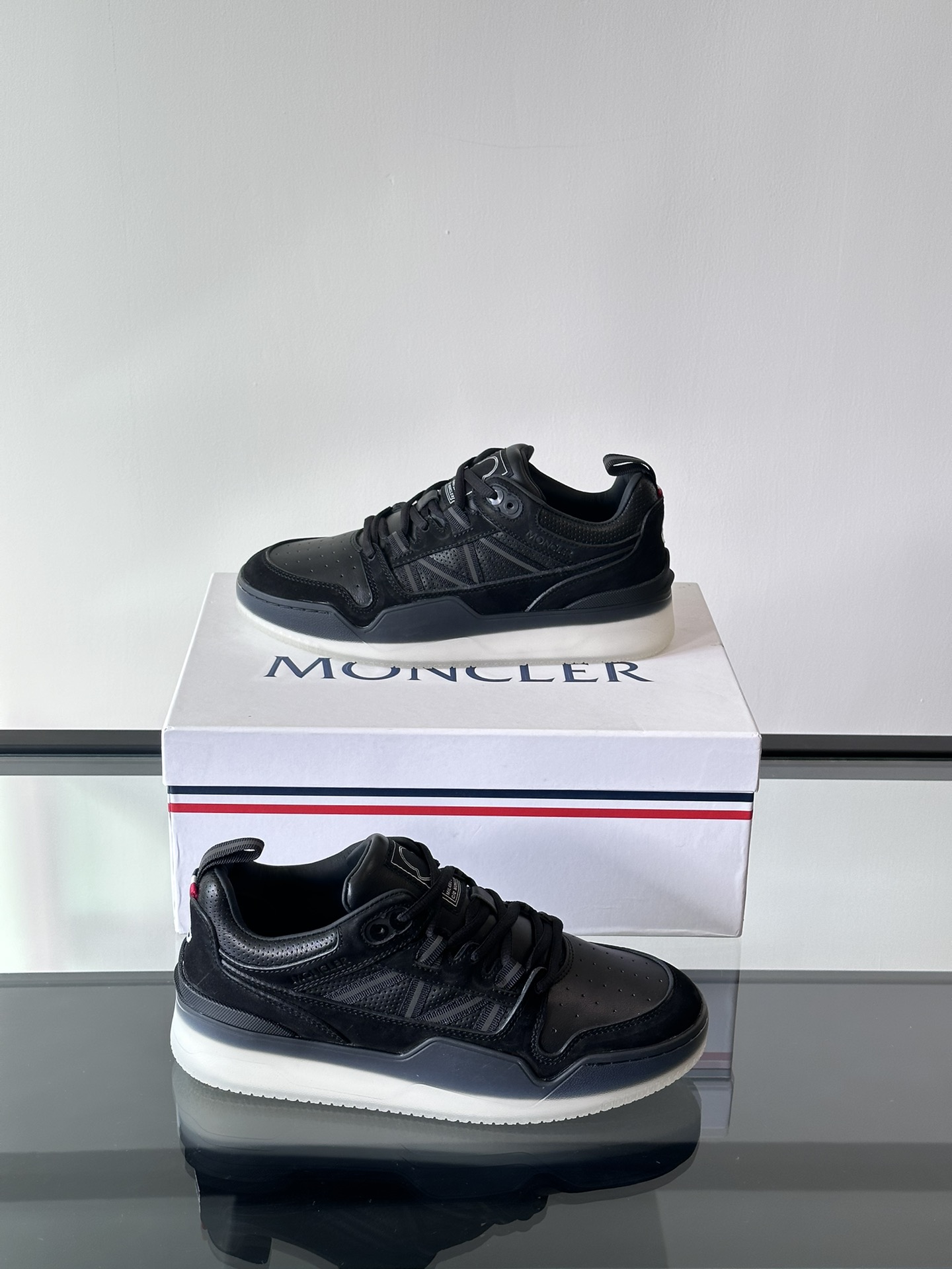 몽클레어 Moncler 스니커즈