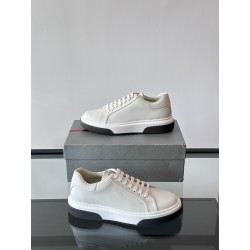 프라다 Prada 스니커즈
