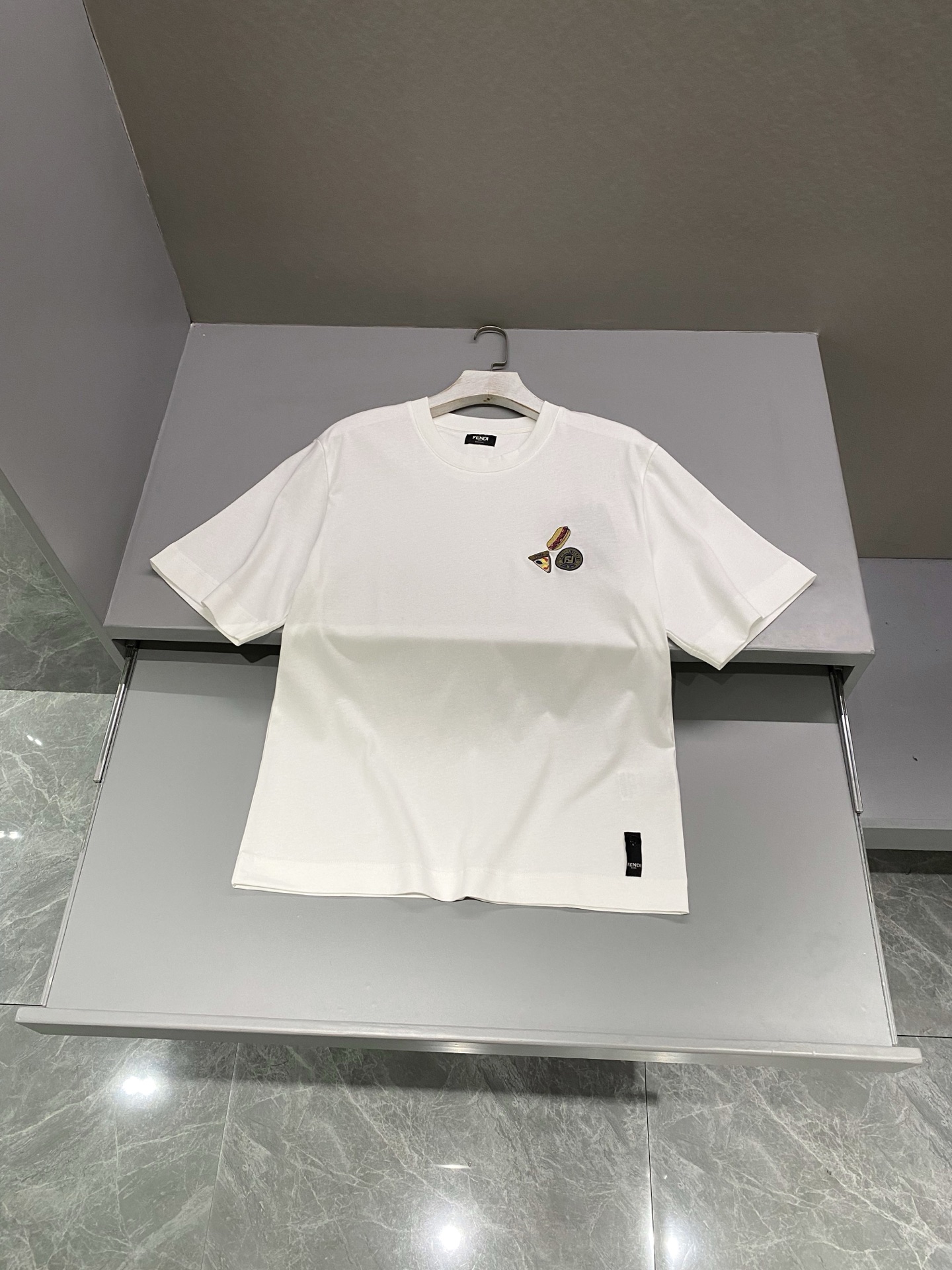 펜디 FENDI 반팔 티셔츠