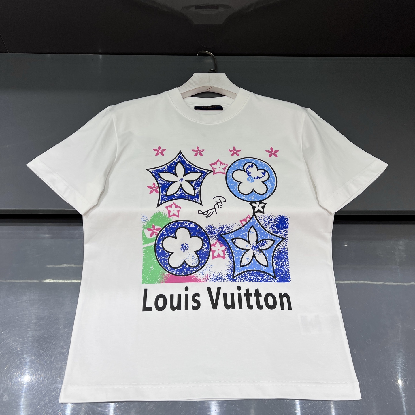루이비통 Louis Vuitton 반팔 티셔츠