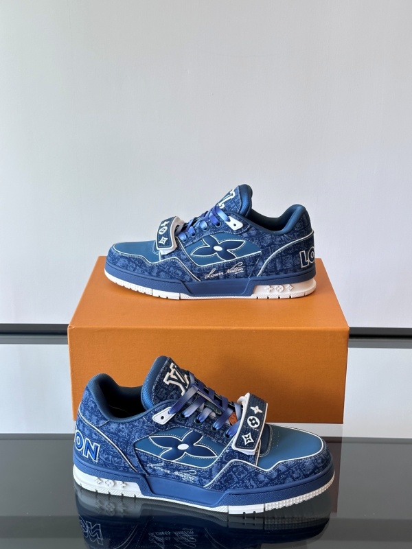 루이비통 LV TRAINER 스니커즈