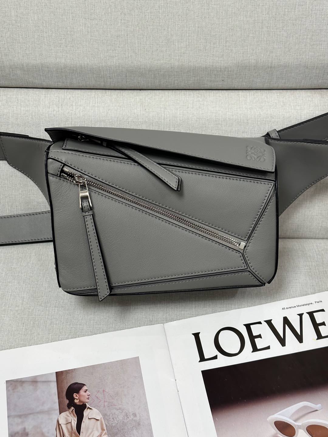 로에베 Loewe 6001 Puzzle 벨트 백 24cm