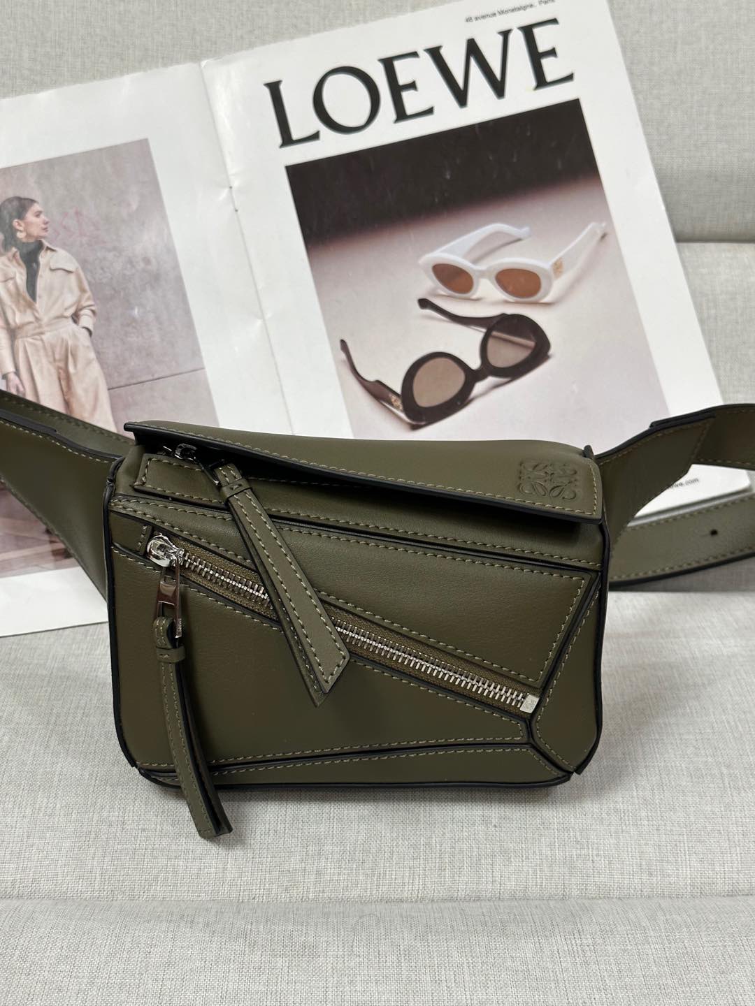 로에베 Loewe 6002 Mini Puzzle 벨트 백 18cm