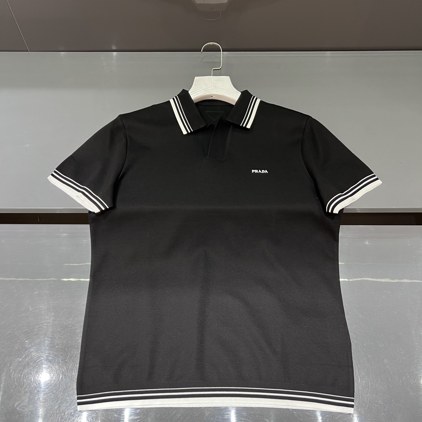 프라다 Prada 반팔 티셔츠