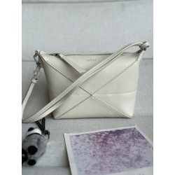 로에베 Loewe 9711 Puzzle Fold pouch Bag 23cm