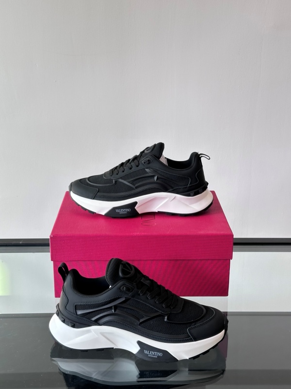 발렌티노 Valentino 스니커즈