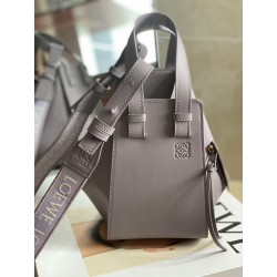 로에베 Loewe 1202 Hammock Bag 19.5cm