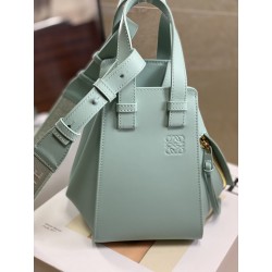 로에베 Loewe 1202 Hammock Bag 19.5cm