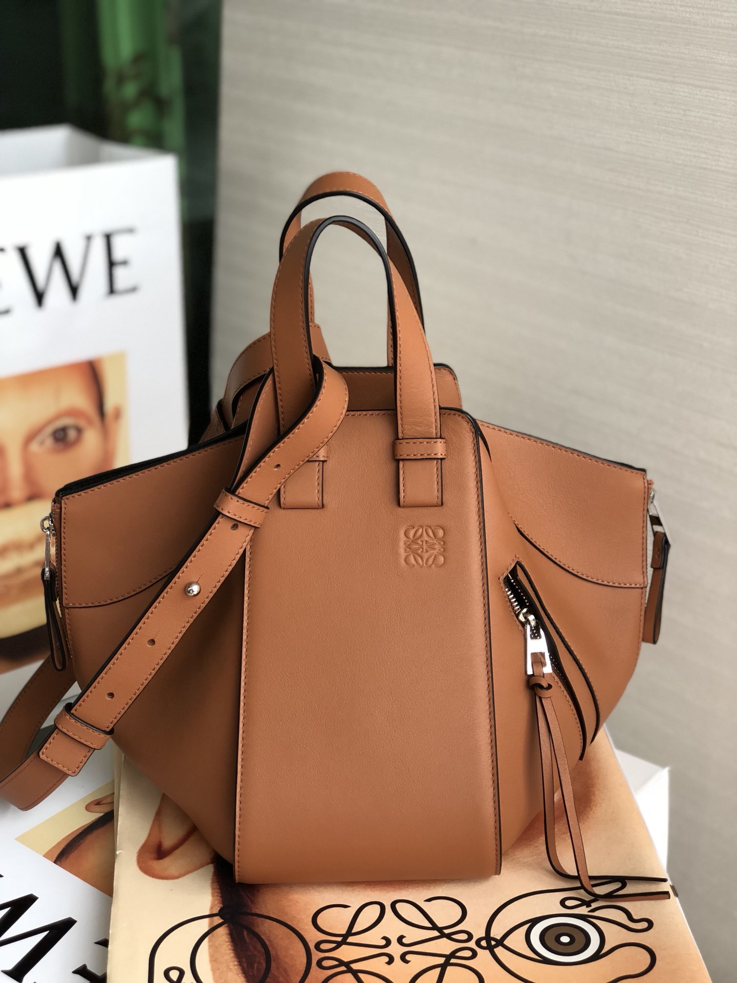 로에베 Loewe 3047 Hammock bag 26cm