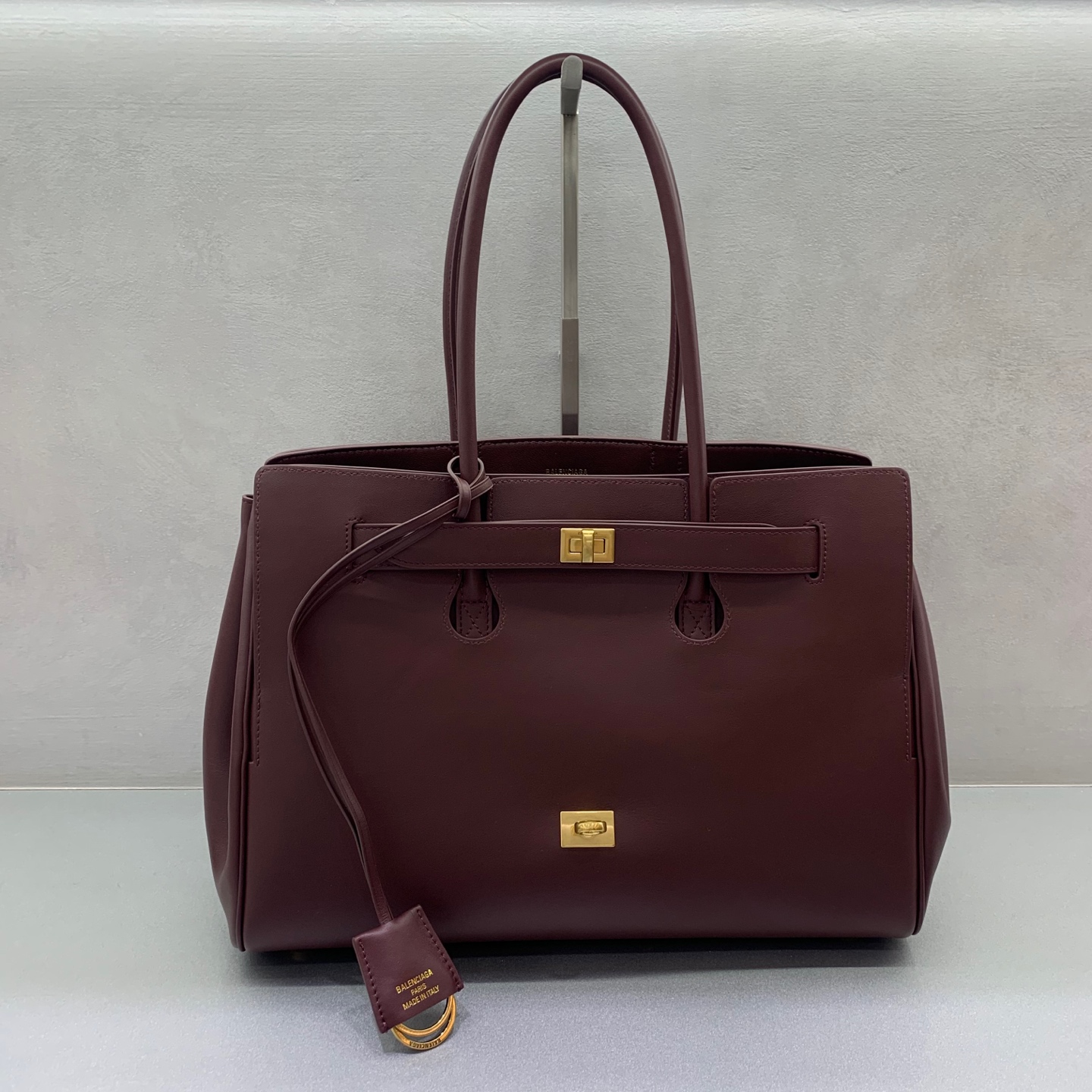 발렌시아가 Balenciaga 78989 Bel Air 36.5cm