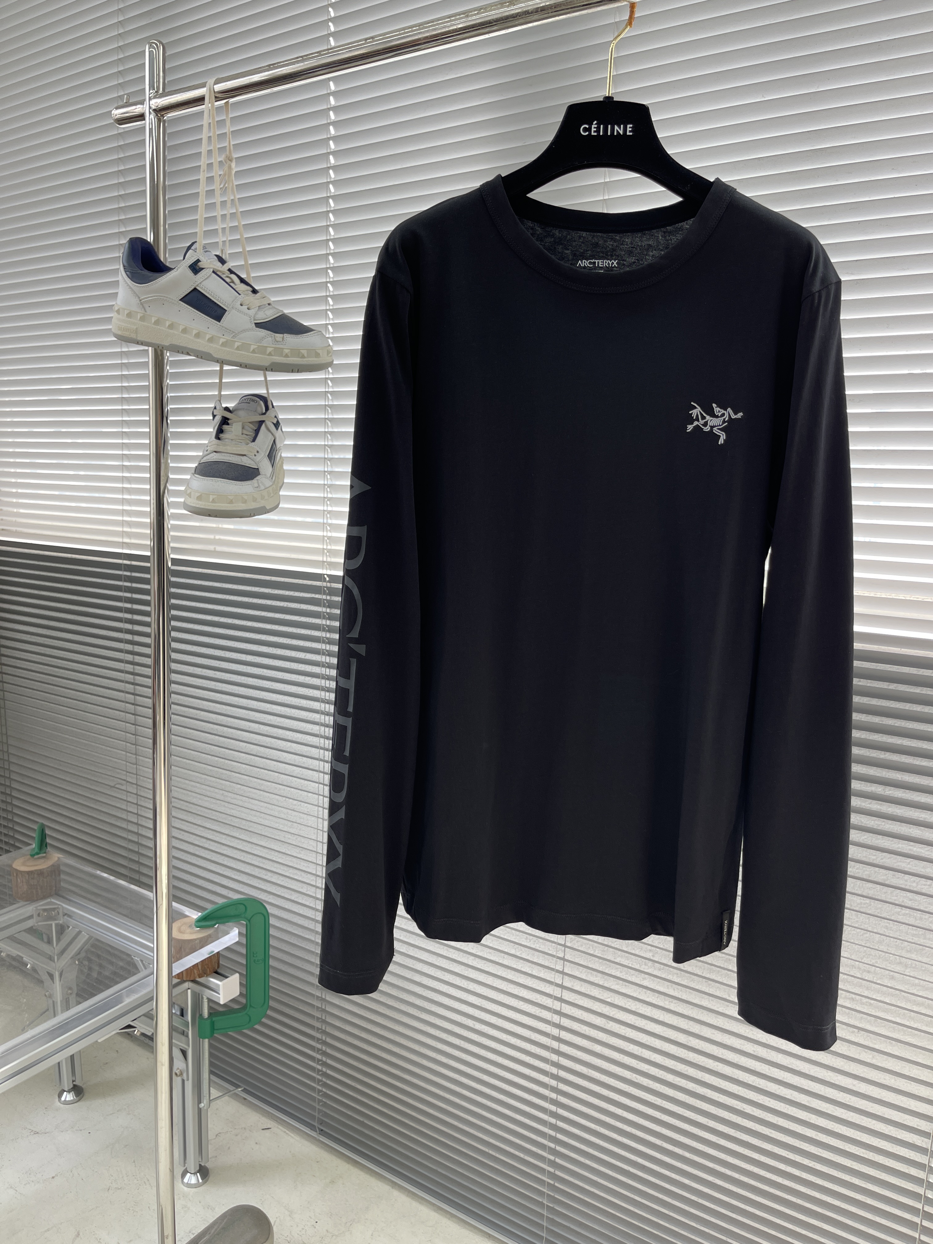 아크테릭스 ARC'TERYX 긴팔 티셔츠