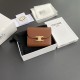 샤넬 CELINE 10D782CQH.04LU783 지갑 10.5CM