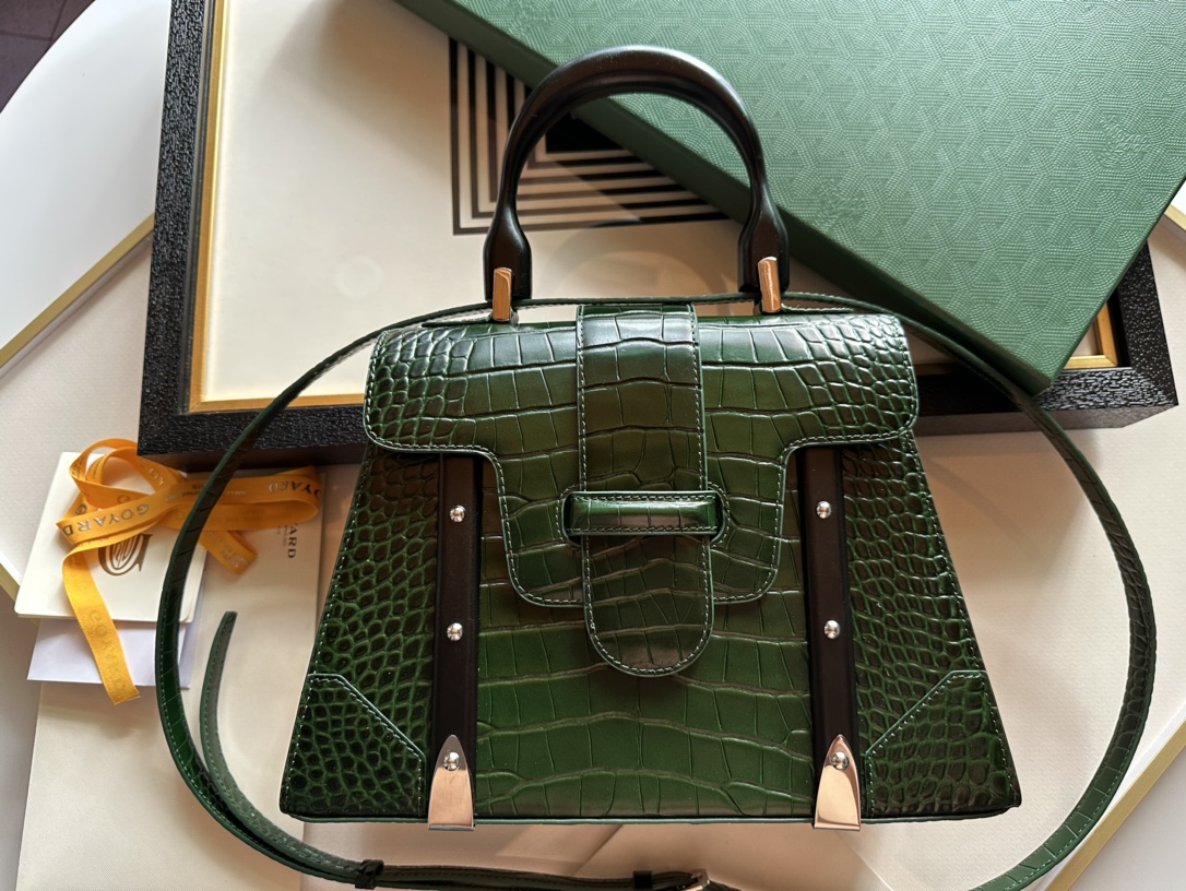 고야드 Goyard Saigon 탑 핸들백  20cm