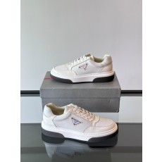 프라다 Prada 스니커즈