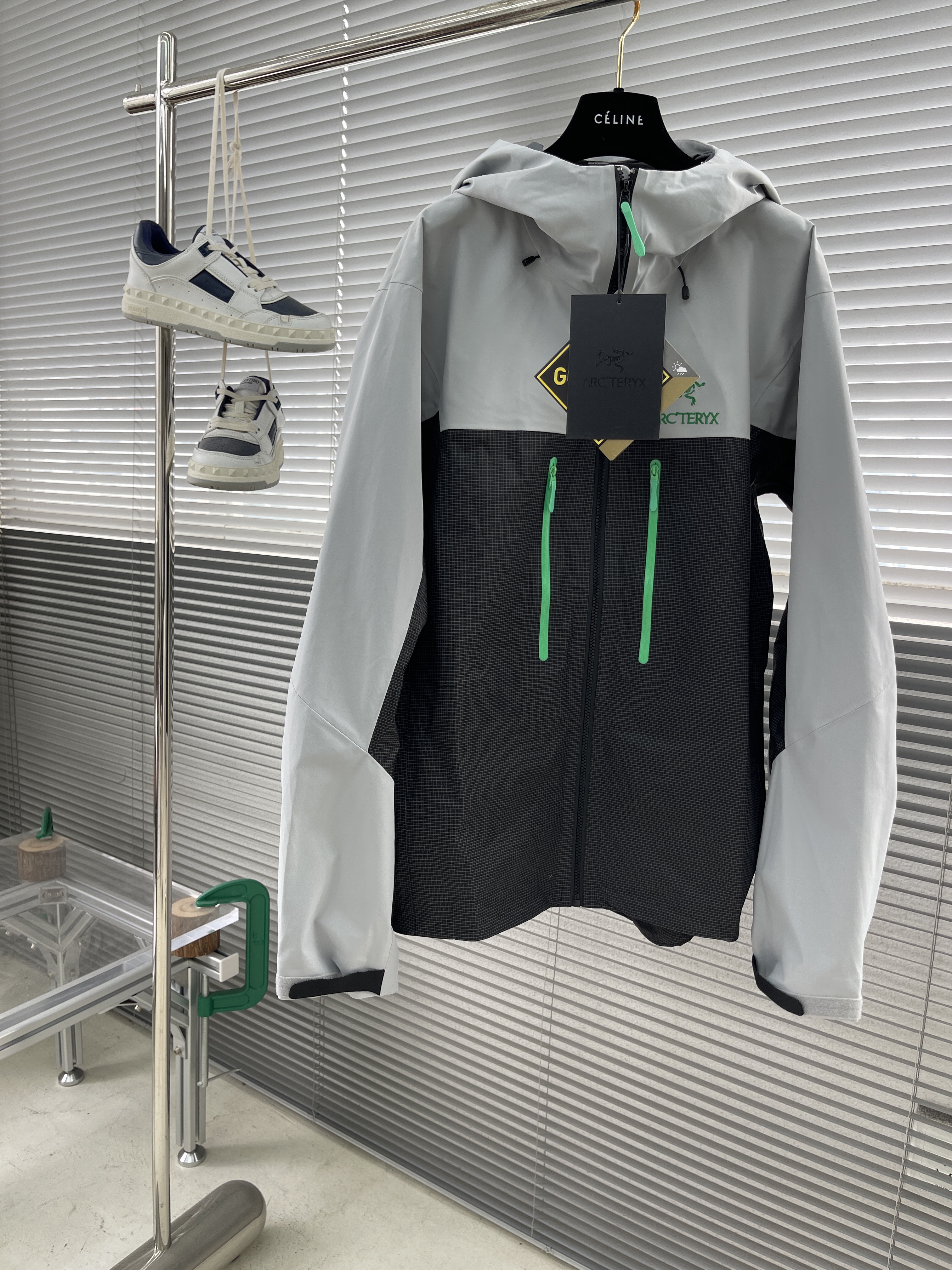 아크테릭스 ARC'TERYX 재킷