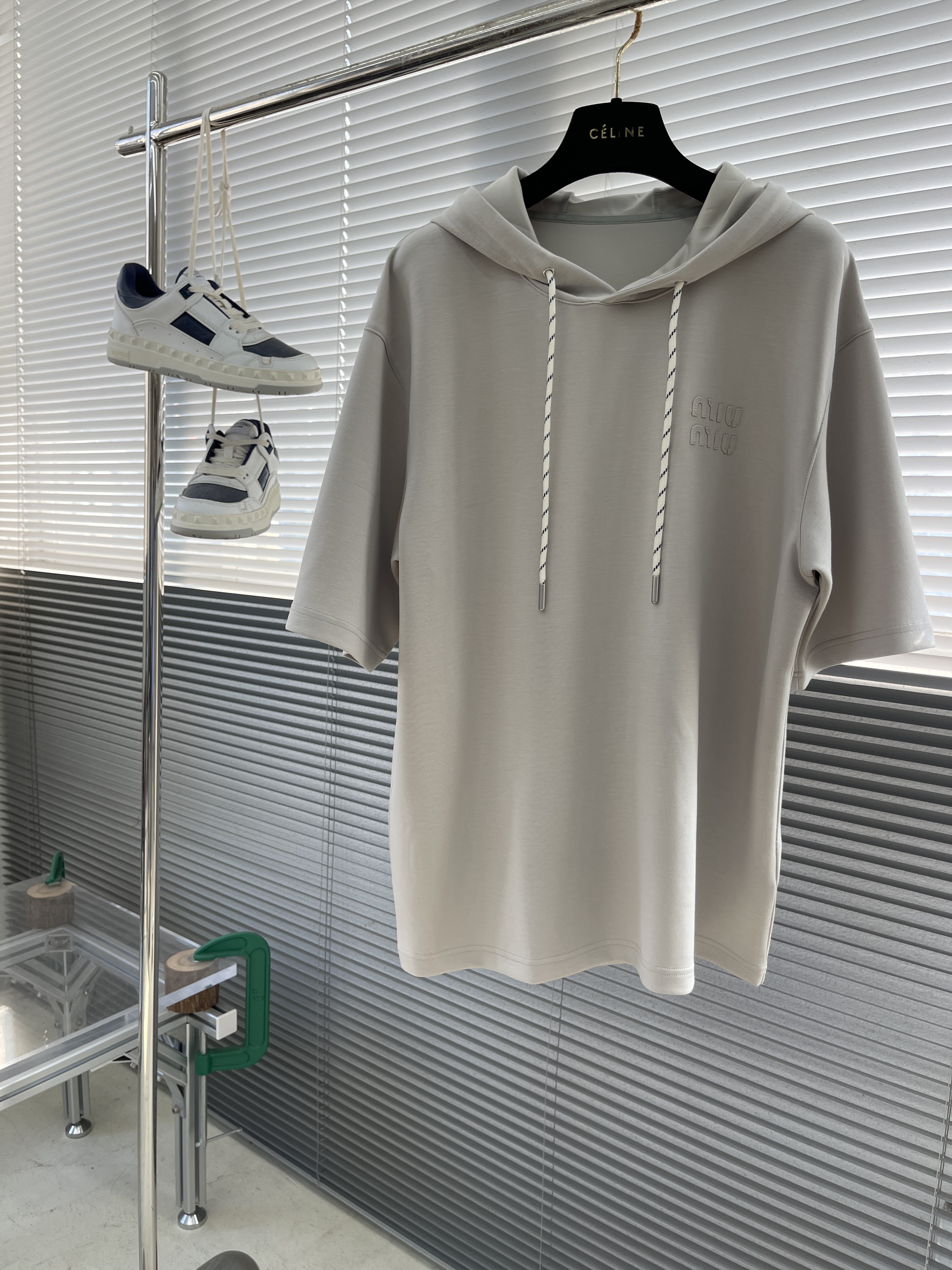 미우 미우 Miu Miu 반팔 후드